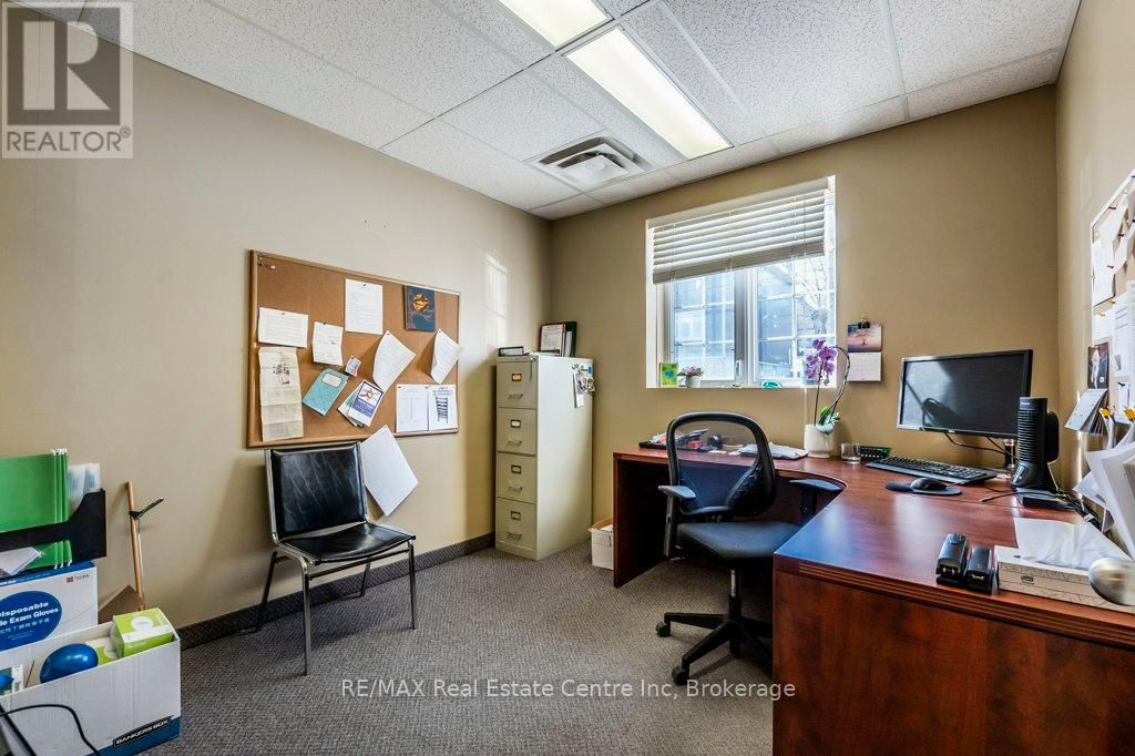 280 St Patrick Street W, Centre Wellington, Ontario  N1M 1L7 - Photo 10 - X12037355