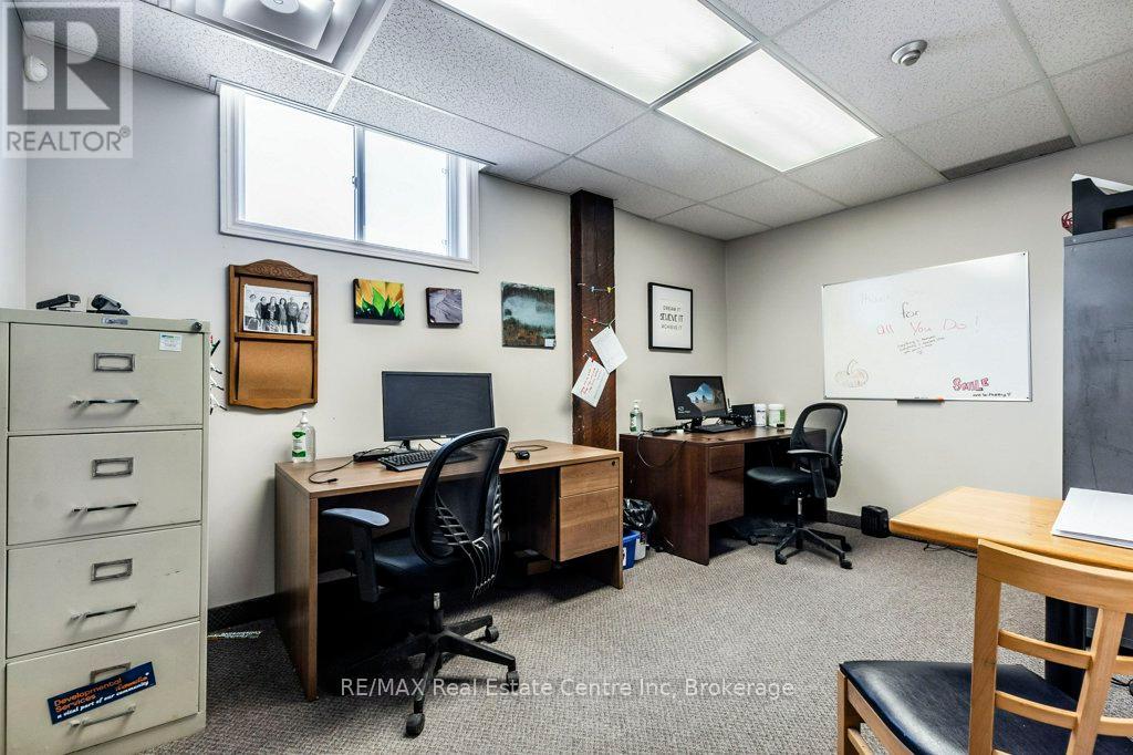 280 St Patrick Street W, Centre Wellington, Ontario  N1M 1L7 - Photo 15 - X12037355