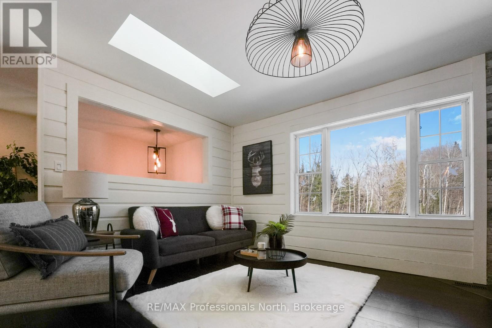 1043 Broadleaf Road, Highlands East, Ontario  K0L 3C0 - Photo 5 - X12031173