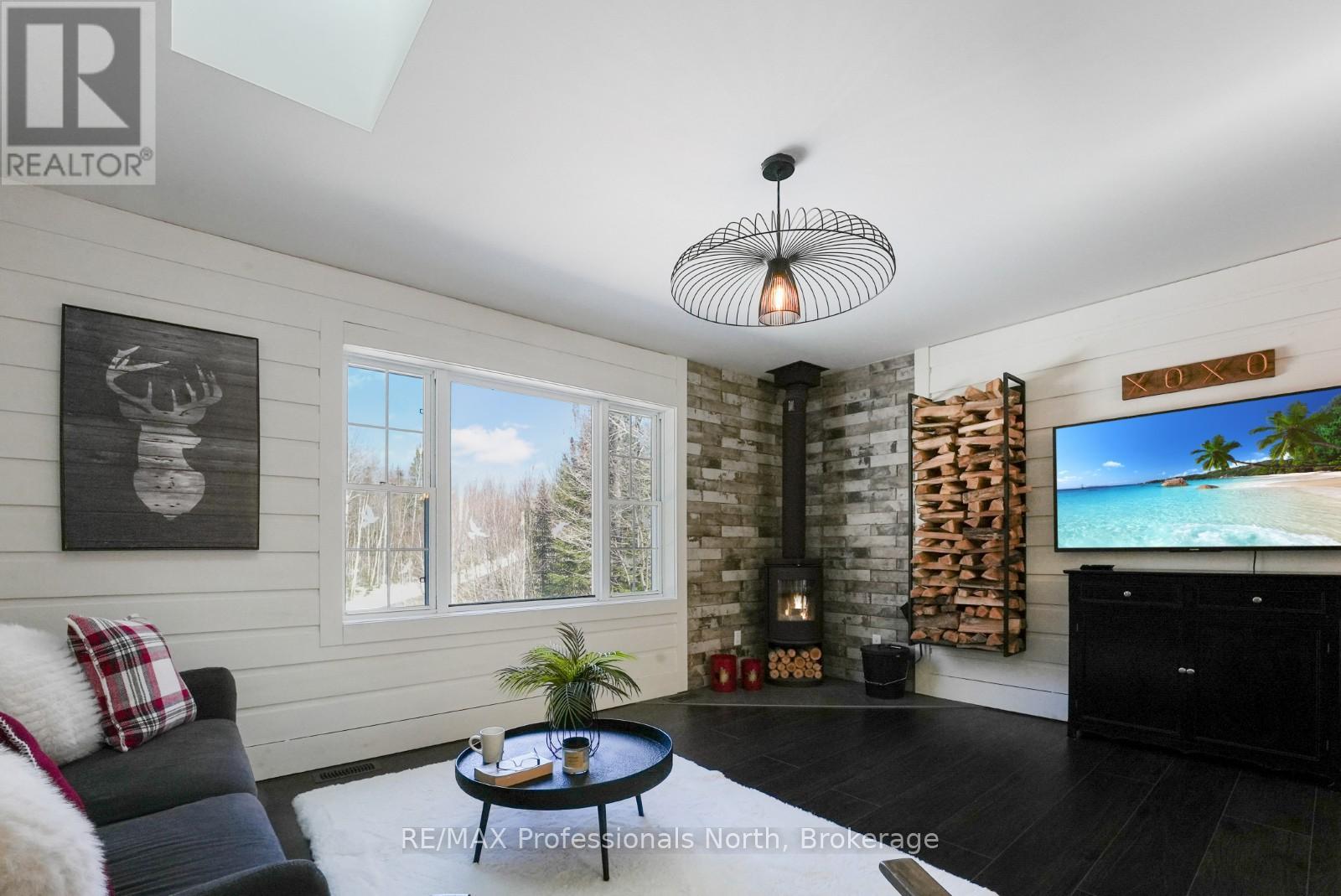 1043 Broadleaf Road, Highlands East, Ontario  K0L 3C0 - Photo 6 - X12031173