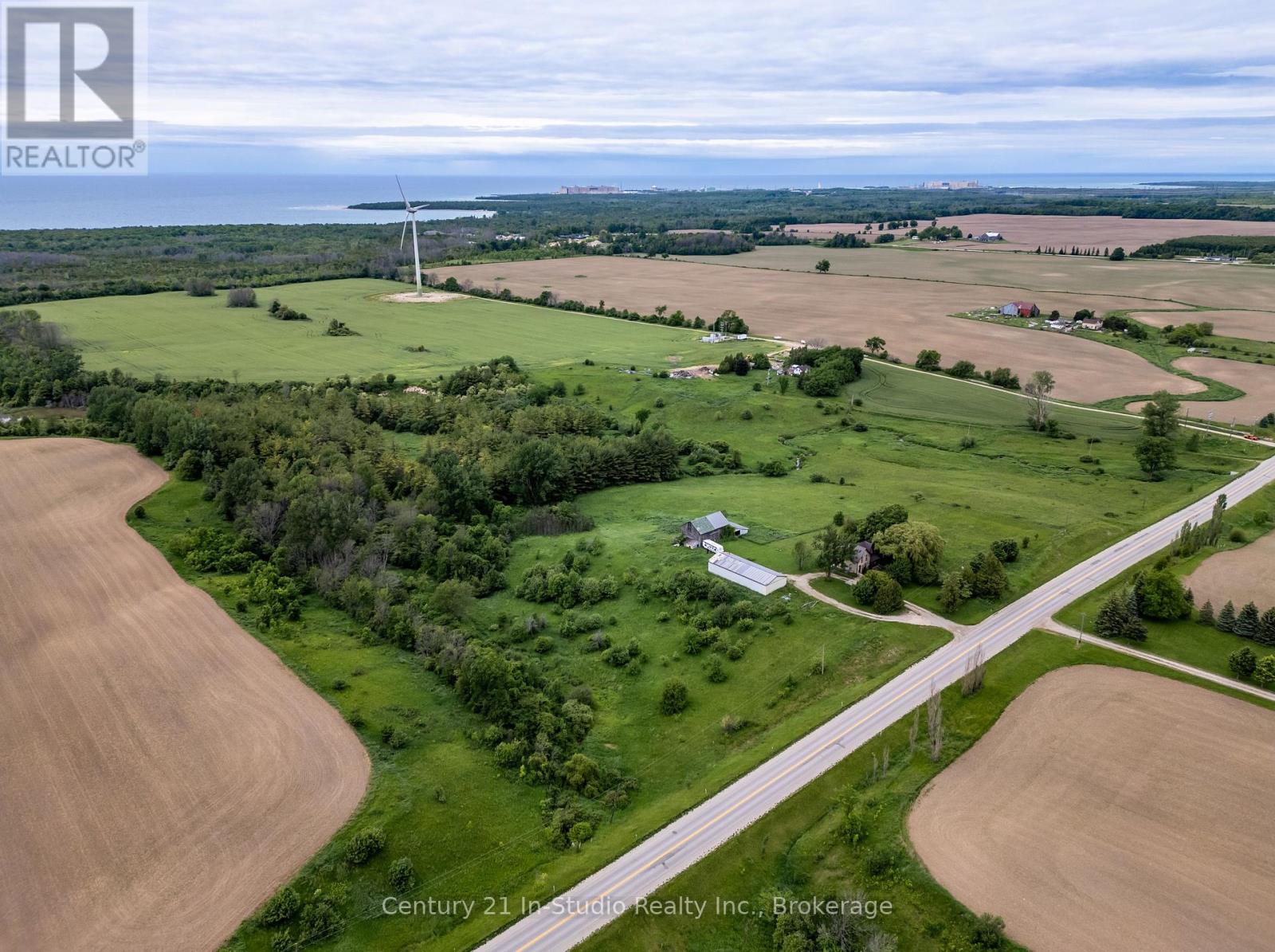 1097 Bruce Road 23, Kincardine, Ontario  N0G 2T0 - Photo 3 - X12037435