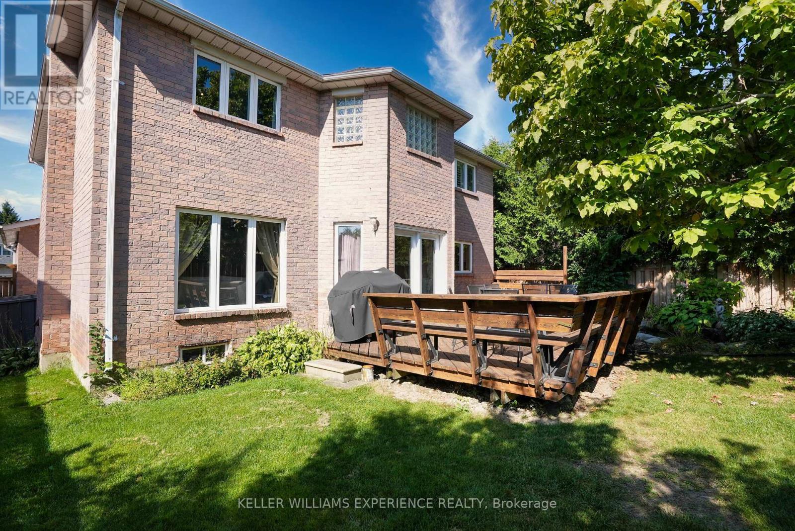 43 Waterhouse Way, Richmond Hill, Ontario  L4C 9H5 - Photo 35 - N12037444