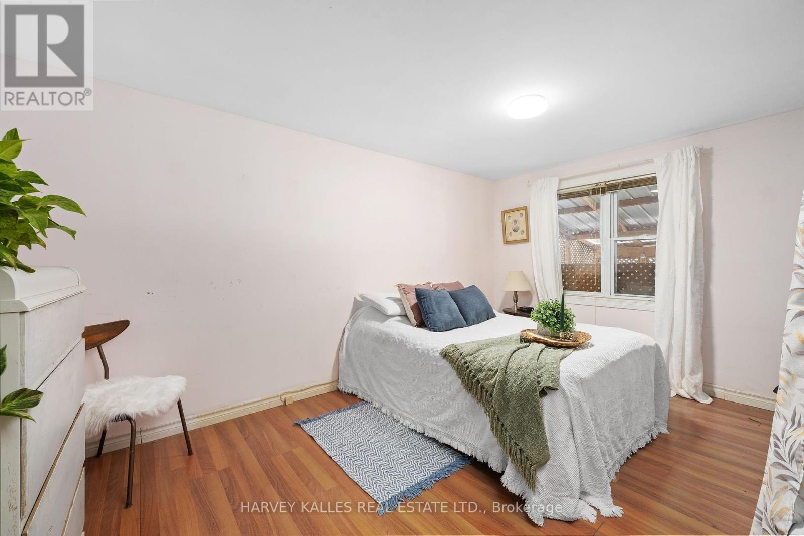 30 Maitland Street, Prince Edward County, Ontario  K0K 2T0 - Photo 14 - X11973159