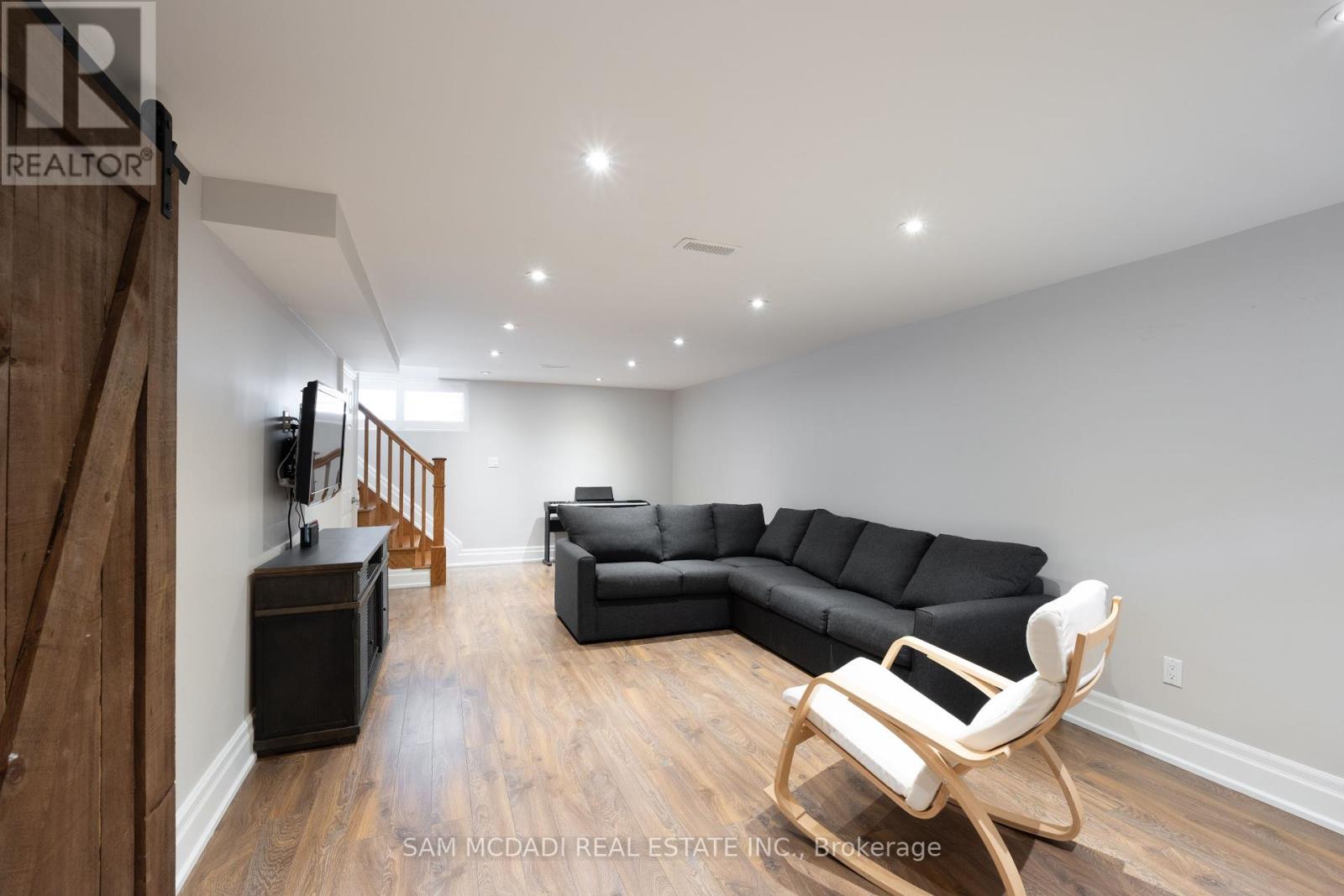 25 Victoria Street, Milton, Ontario  L9T 1S5 - Photo 34 - W12037349