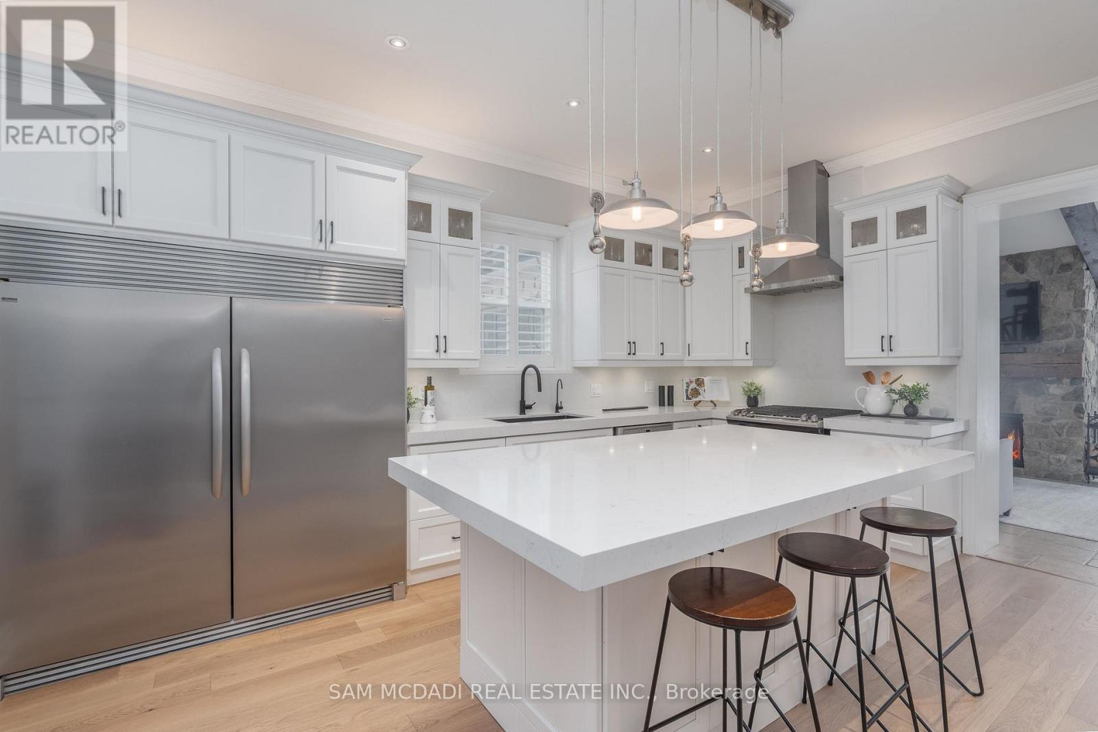 25 Victoria Street, Milton, Ontario  L9T 1S5 - Photo 7 - W12037349