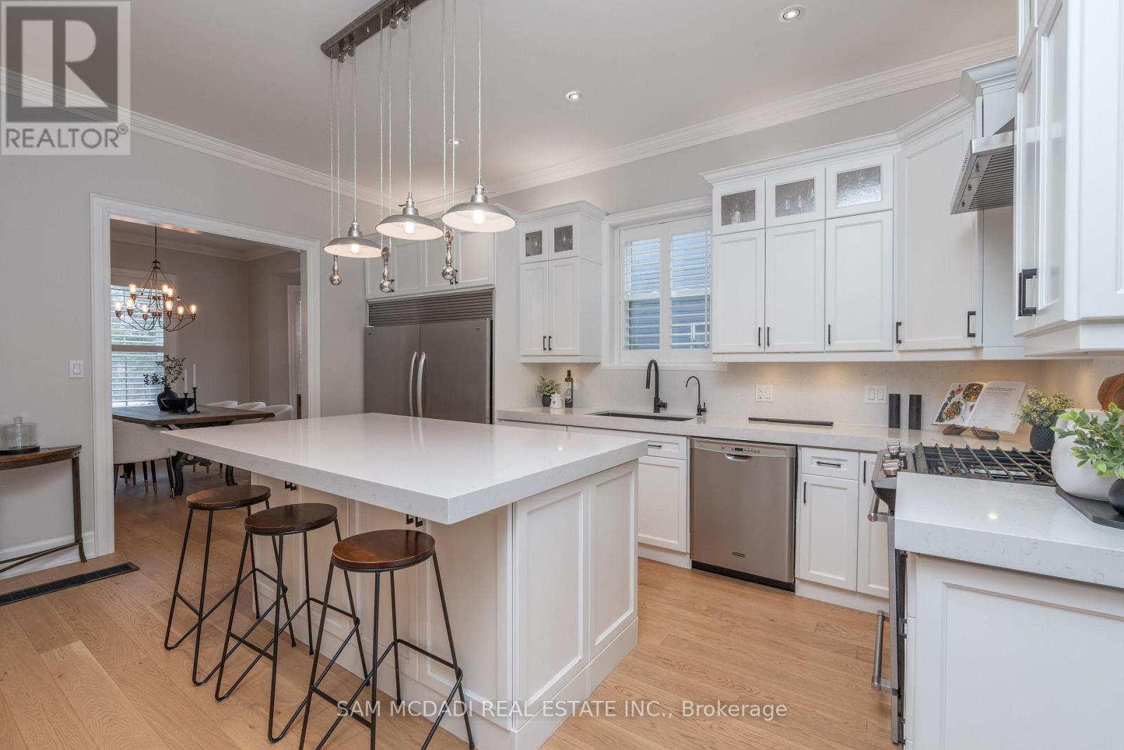 25 Victoria Street, Milton, Ontario  L9T 1S5 - Photo 8 - W12037349
