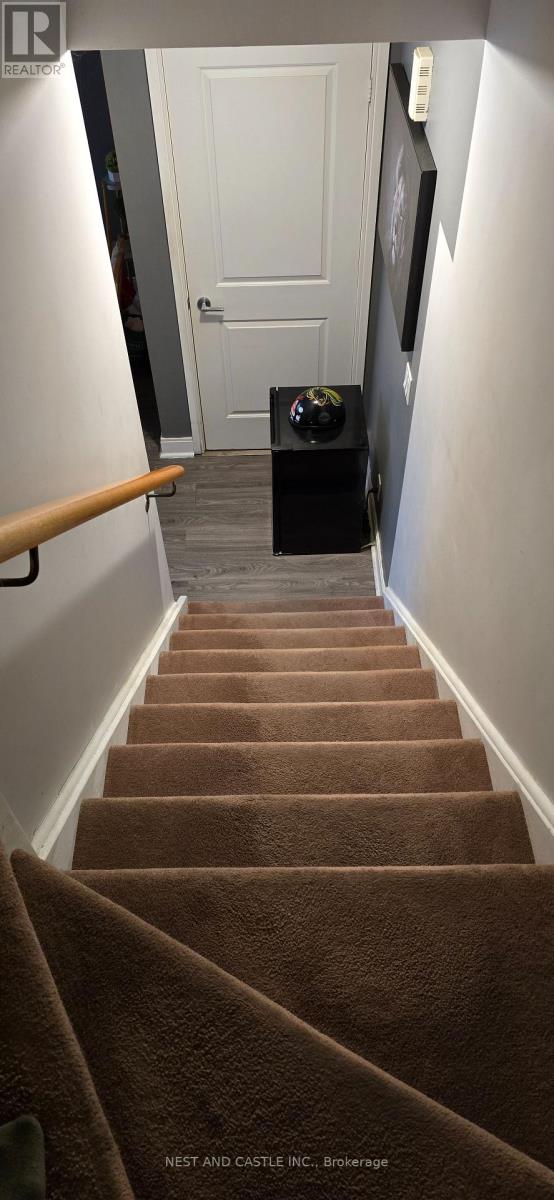 Property at 132 - 70 ABSOLUTE AVENUE image 4