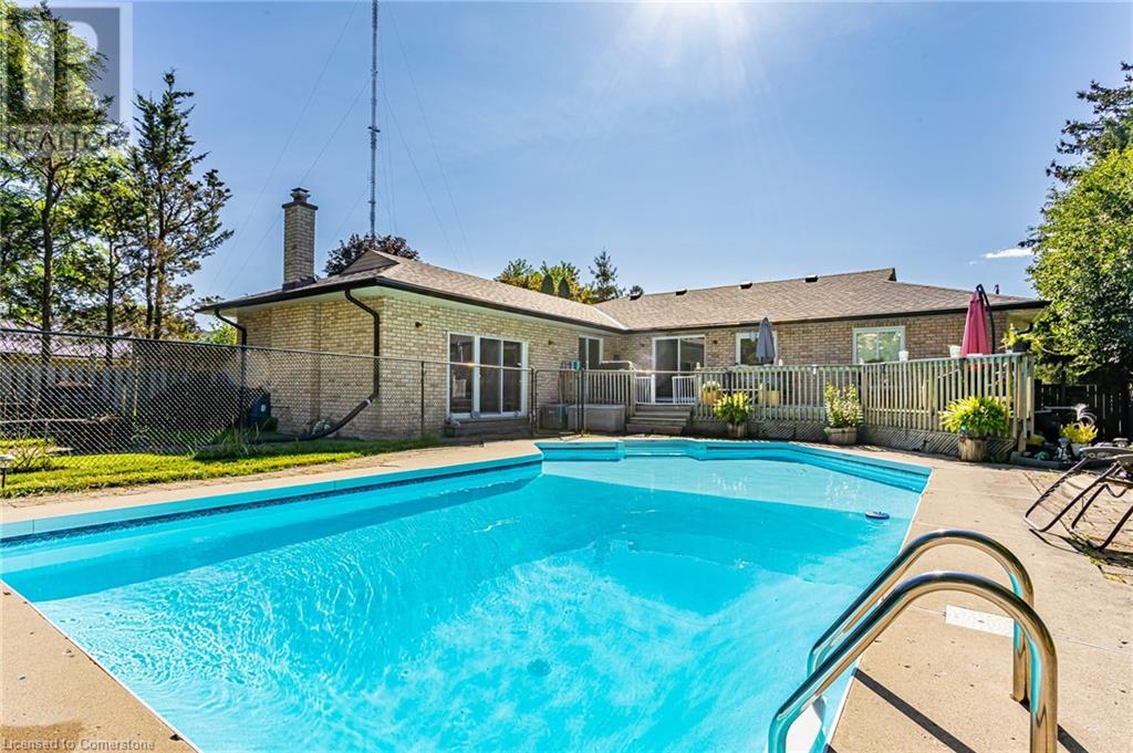 Photo 23 of 40 for 594 Gordon Avenue