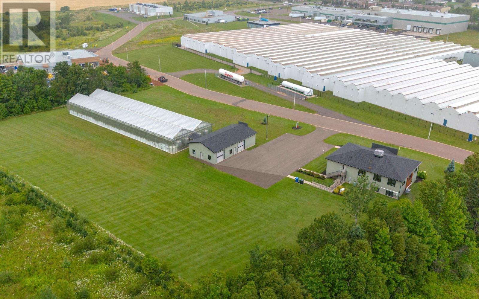 19 Regis Duffy Drive, West Royalty, Prince Edward Island  C1E 0K5 - Photo 8 - 202505622