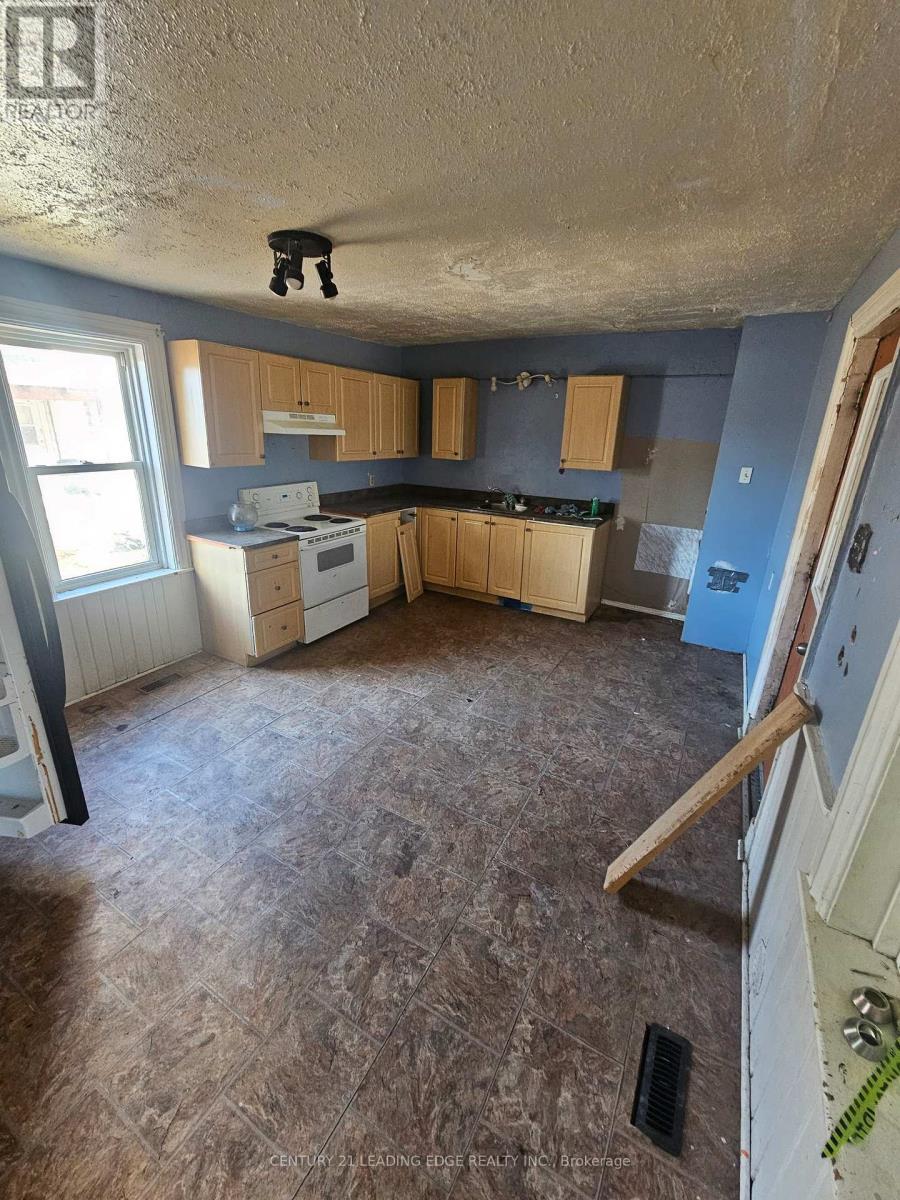 300 Argyle Street S, Renfrew, Ontario  K7V 1T9 - Photo 9 - X12037332