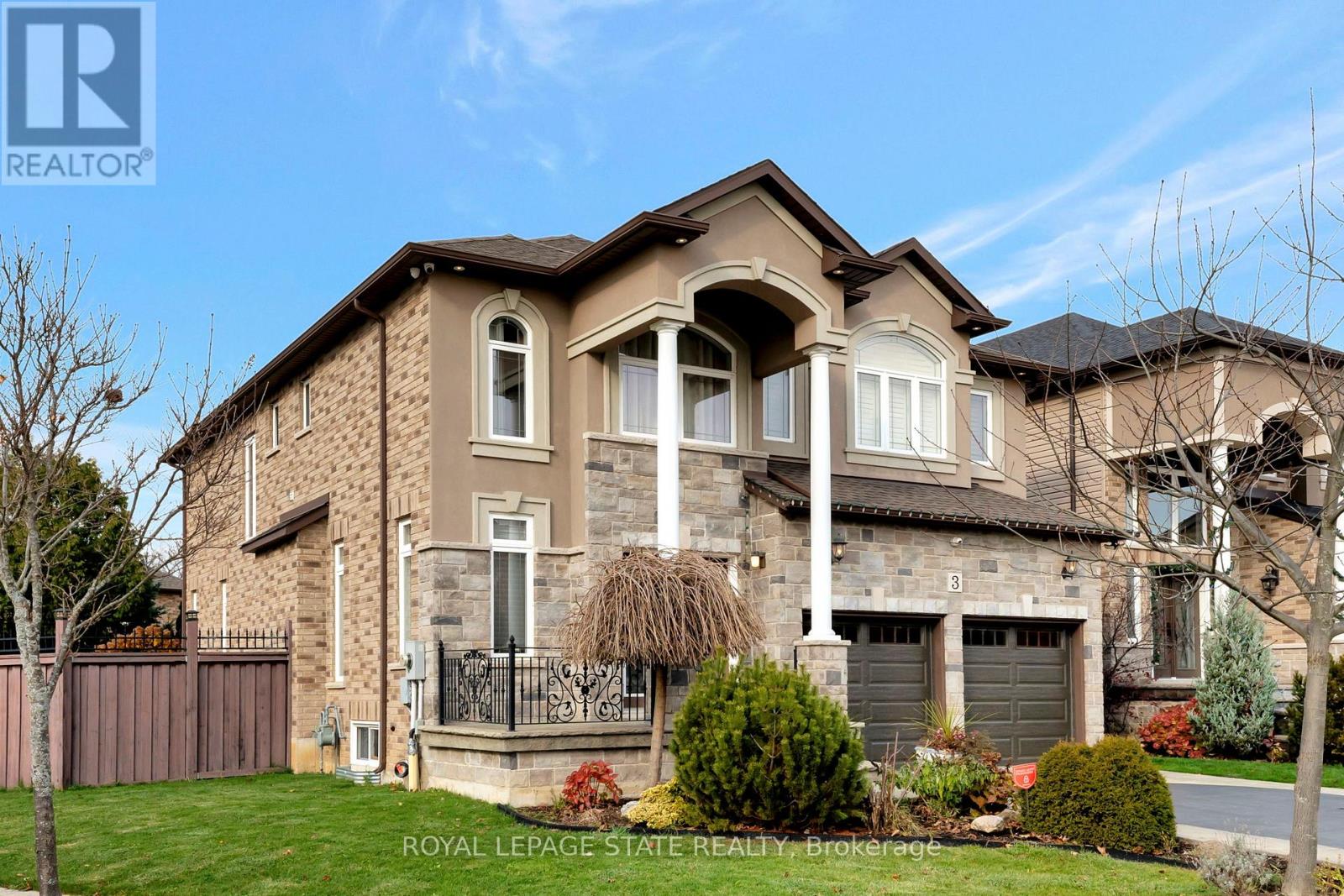 Property at 3 RIANNA COURT image 3