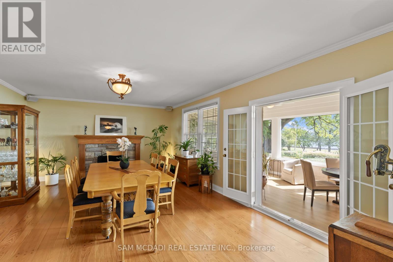 14 Lakeshore Road, Fort Erie, Ontario  L2A 1B1 - Photo 16 - X12037353