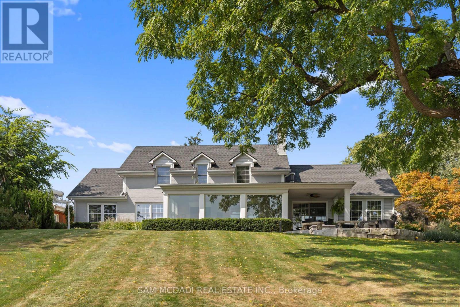 14 Lakeshore Road, Fort Erie, Ontario  L2A 1B1 - Photo 3 - X12037353