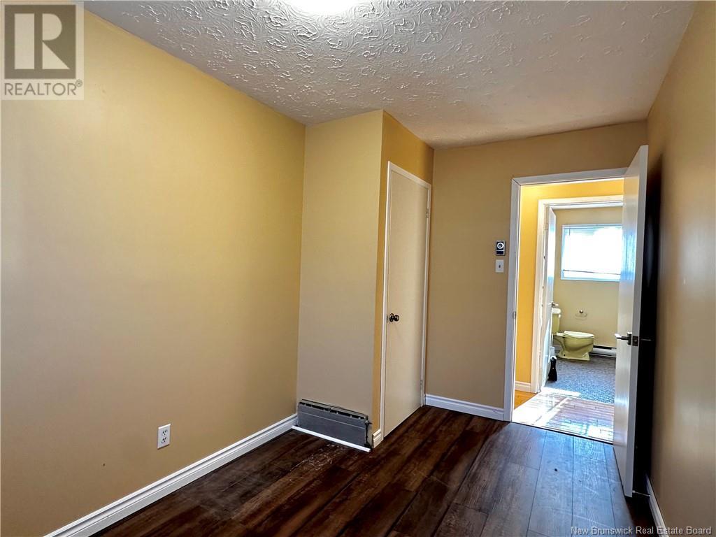 54 Cormier Street, Edmundston, New Brunswick  E3V 2E7 - Photo 12 - NB114632