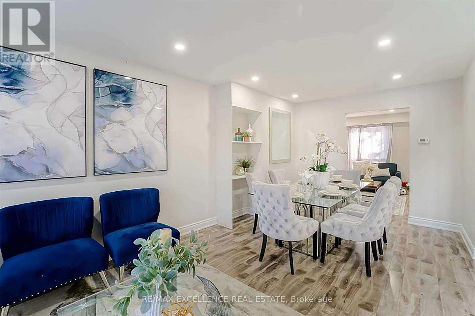 Property at 48 TRAVERSTON COURT image 5