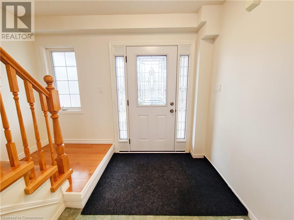 Property at 84 FOOT Crescent image 4