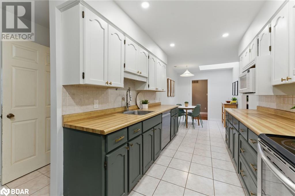 281 Halton Avenue, Milton, Ontario  L9T 2M1 - Photo 16 - 40707200