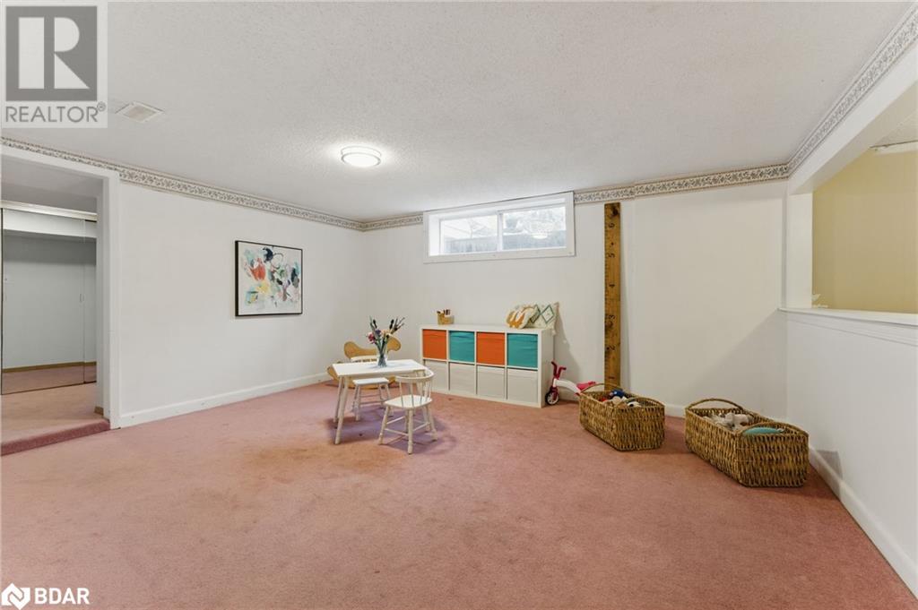 281 Halton Avenue, Milton, Ontario  L9T 2M1 - Photo 34 - 40707200