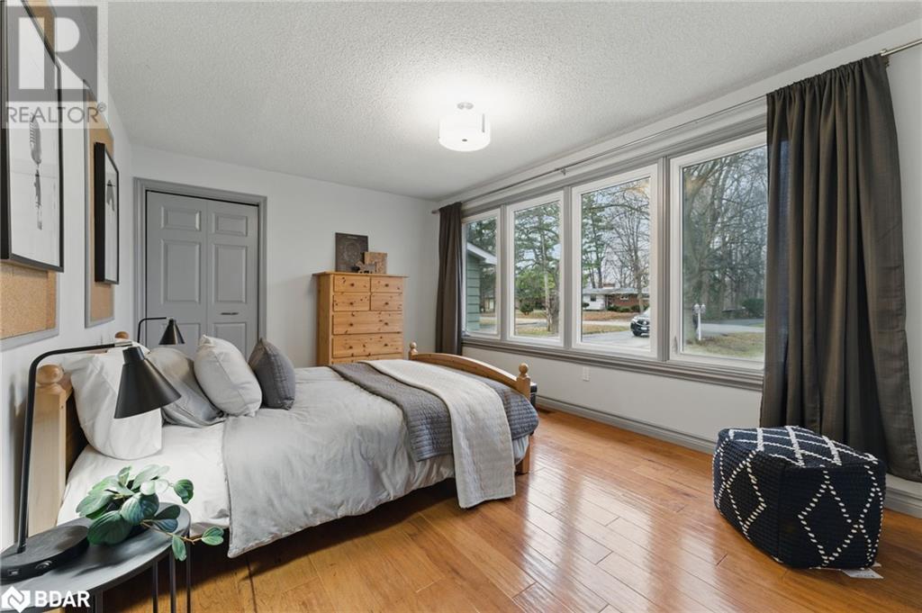 281 Halton Avenue, Milton, Ontario  L9T 2M1 - Photo 25 - 40707200