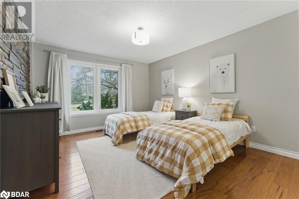 281 Halton Avenue, Milton, Ontario  L9T 2M1 - Photo 28 - 40707200