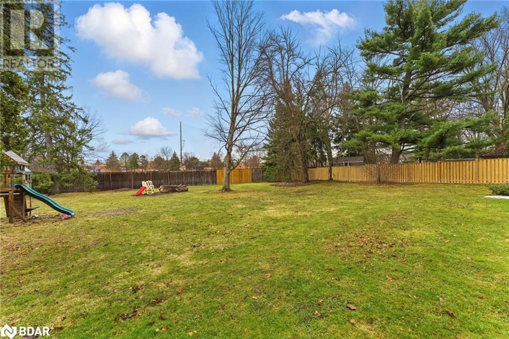 281 Halton Avenue, Milton, Ontario  L9T 2M1 - Photo 45 - 40707200