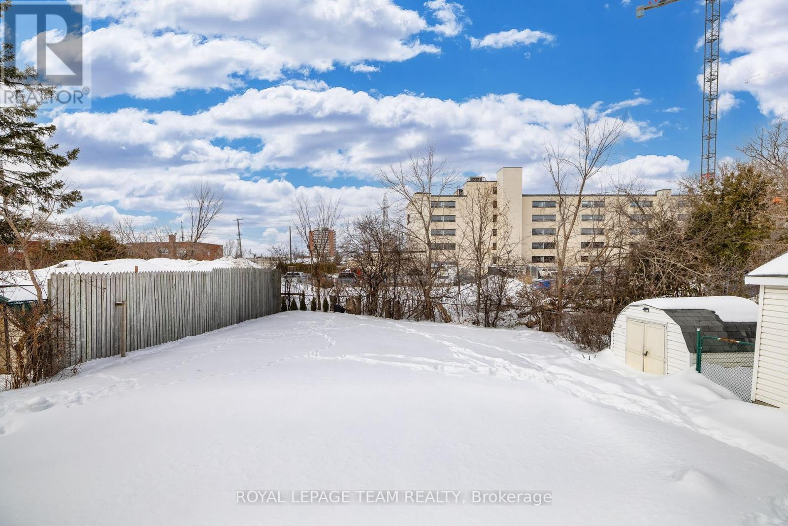 1357 Thames Street, Ottawa, Ontario  K1Z 7N3 - Photo 3 - X12037471