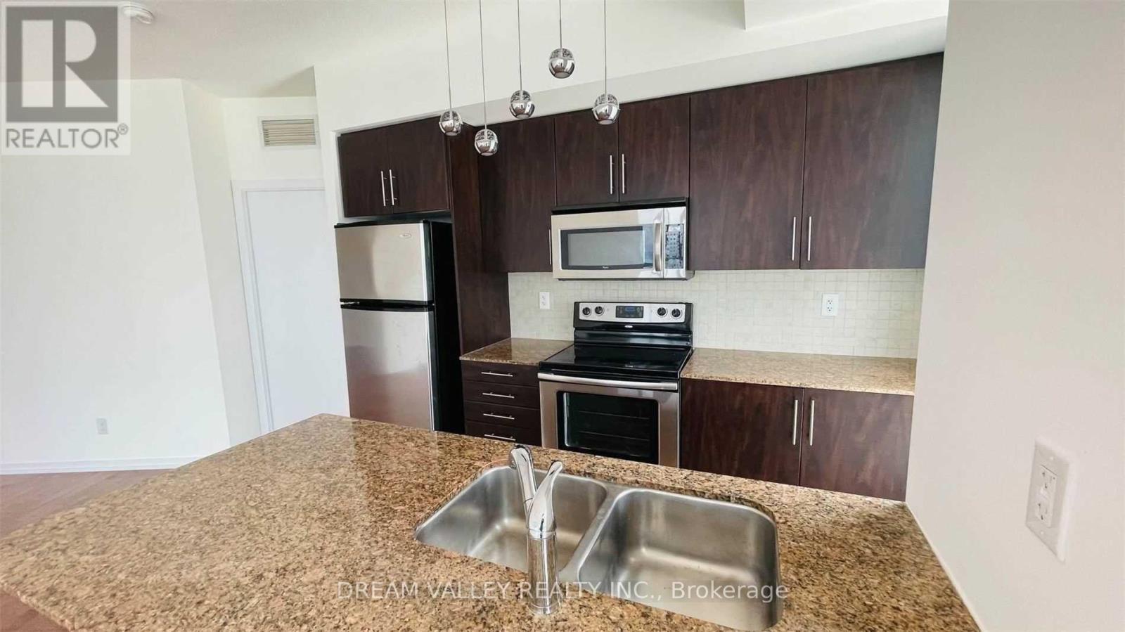 3908 - 65 Bremner Boulevard, Toronto, Ontario  M5J 0A7 - Photo 6 - C12037480