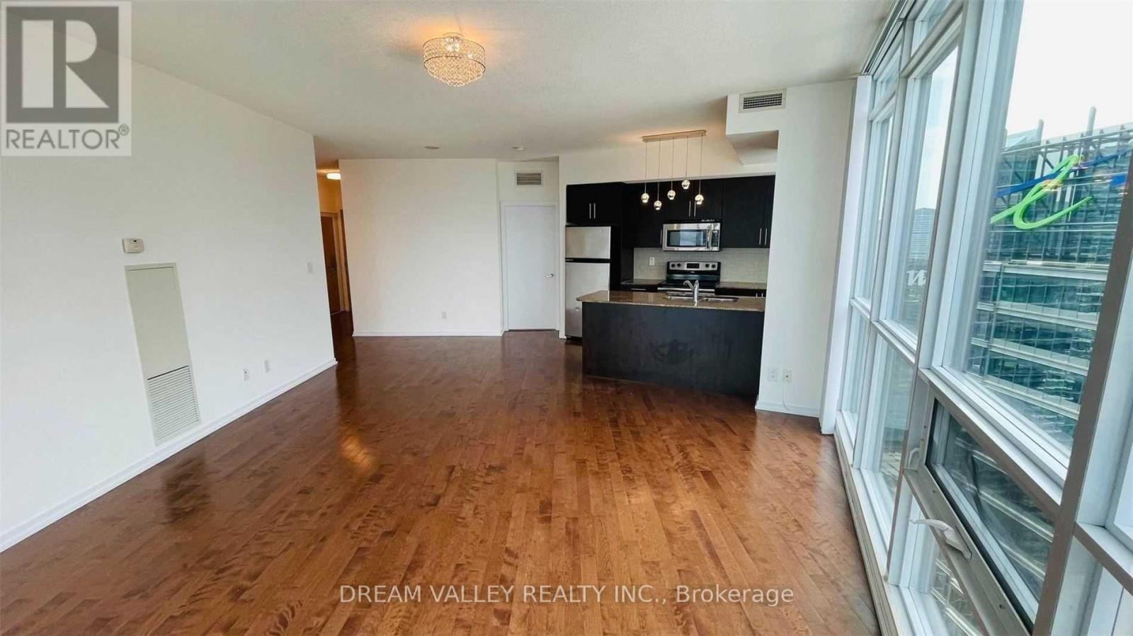 3908 - 65 Bremner Boulevard, Toronto, Ontario  M5J 0A7 - Photo 9 - C12037480