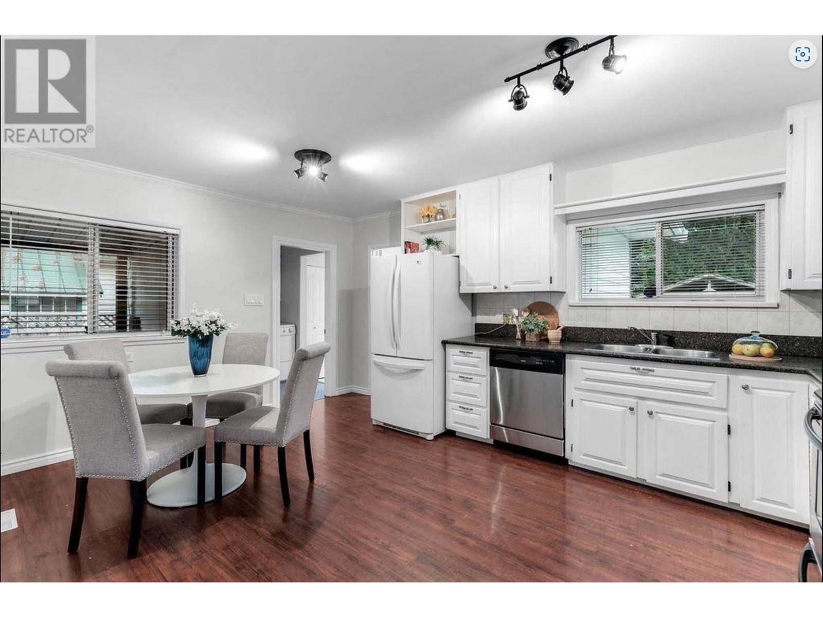 20865 Camwood Avenue, Maple Ridge, British Columbia  V2X 2N9 - Photo 6 - R2981005