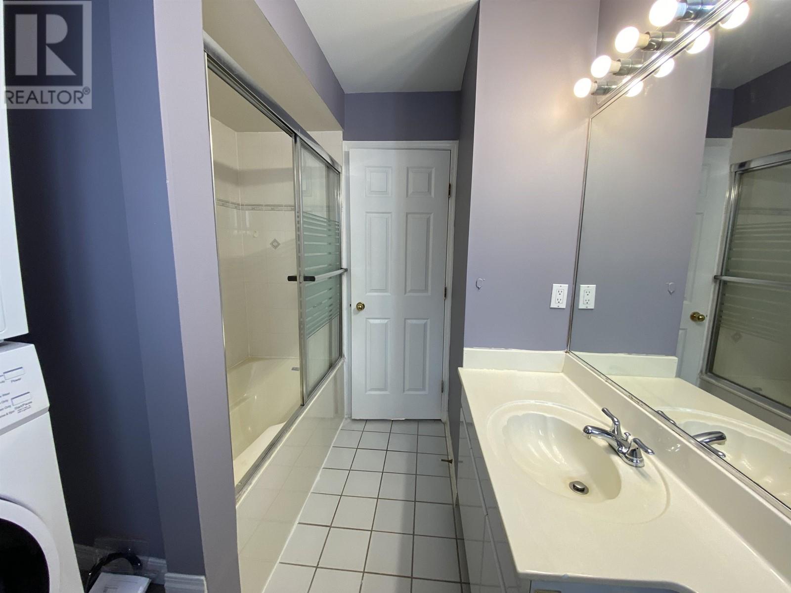 2 Bed Suite 5336 Neville Street, Burnaby, British Columbia  V5J 2H7 - Photo 12 - R2981006