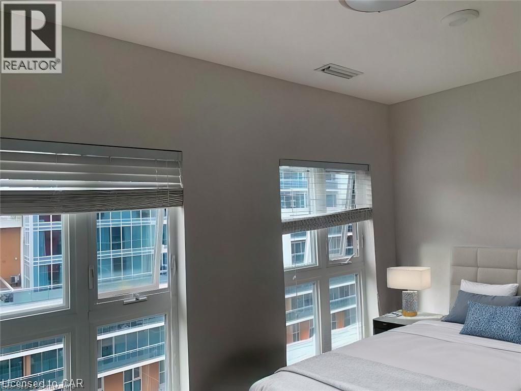 258 B Sunview Street Unit# 2812, Waterloo, Ontario  N2L 3V9 - Photo 2 - 40709214