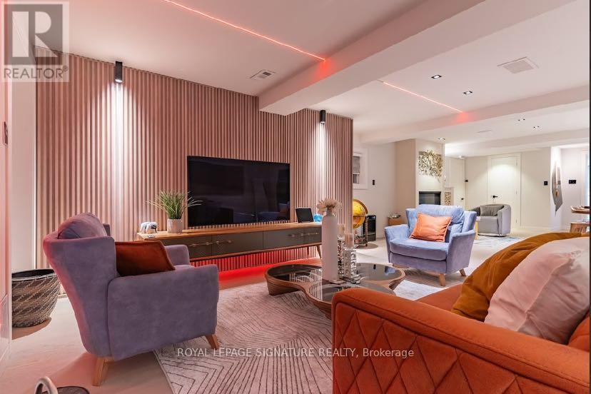 Property at 245 BAYVIEW AVENUE image 1