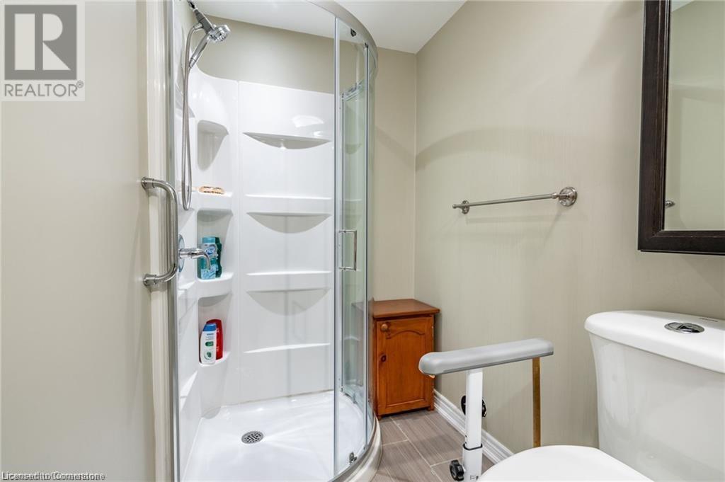 19 Hazelton Avenue, Hamilton, Ontario  L9B 0E7 - Photo 42 - 40709497