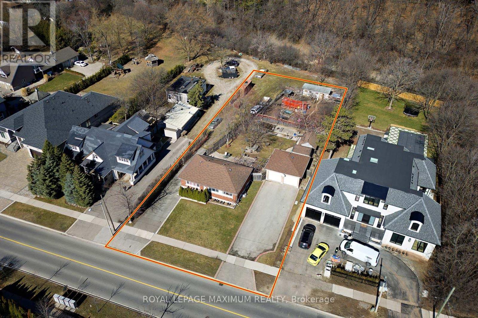 Property at 149 LEIGHLAND AVENUE image 2