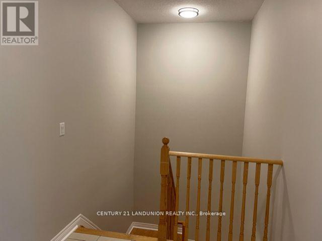 516 Baldwin Crescent, Woodstock, Ontario  N4T 0G6 - Photo 11 - X12037515
