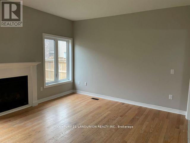 516 Baldwin Crescent, Woodstock, Ontario  N4T 0G6 - Photo 5 - X12037515