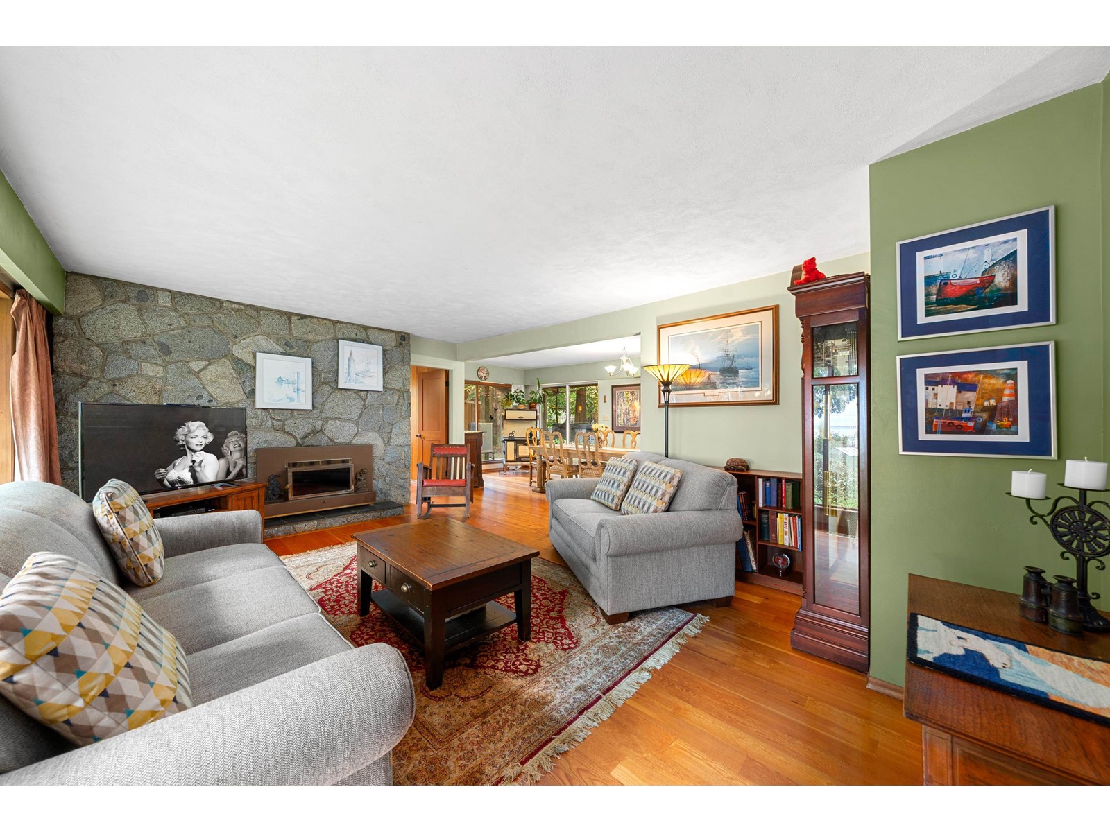 2574 Crescent Drive, Surrey, British Columbia  V4A 3K2 - Photo 3 - R2980651