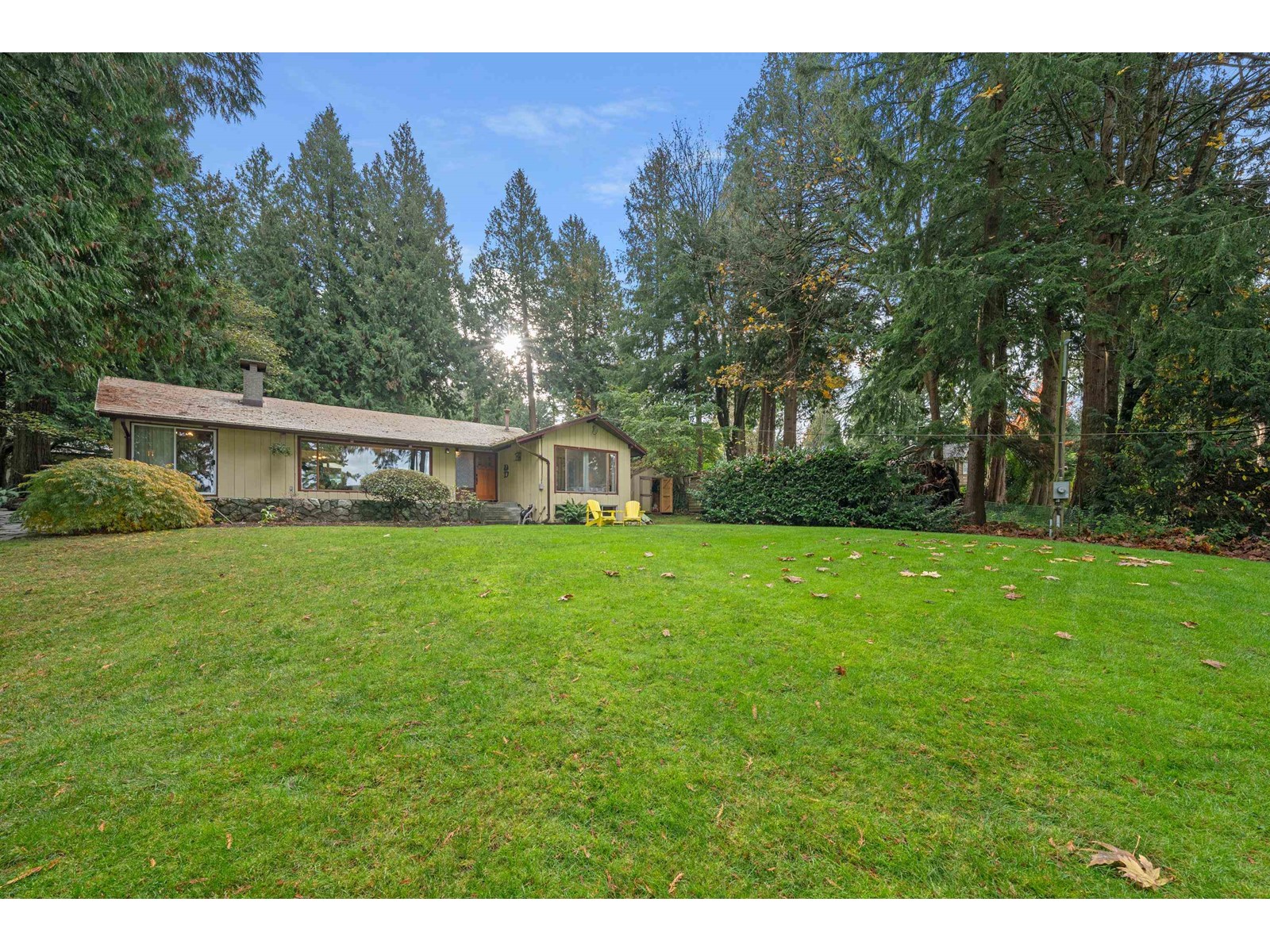 2574 CRESCENT DRIVE, surrey, British Columbia