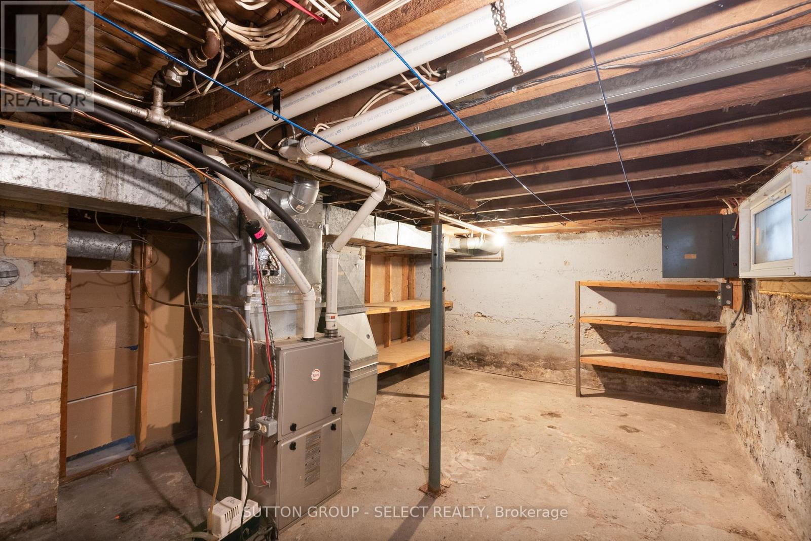 Photo 19 of 25 for 53 Boullee Street