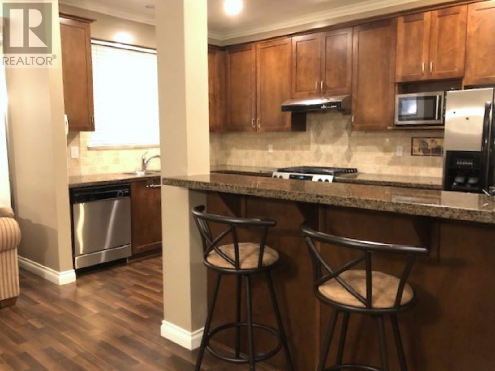 Listing Picture 7 of 21 : 5 12311 NO. 2 ROAD, Richmond / 烈治文 - 魯藝地產 Yvonne Lu Group - MLS Medallion Club Member