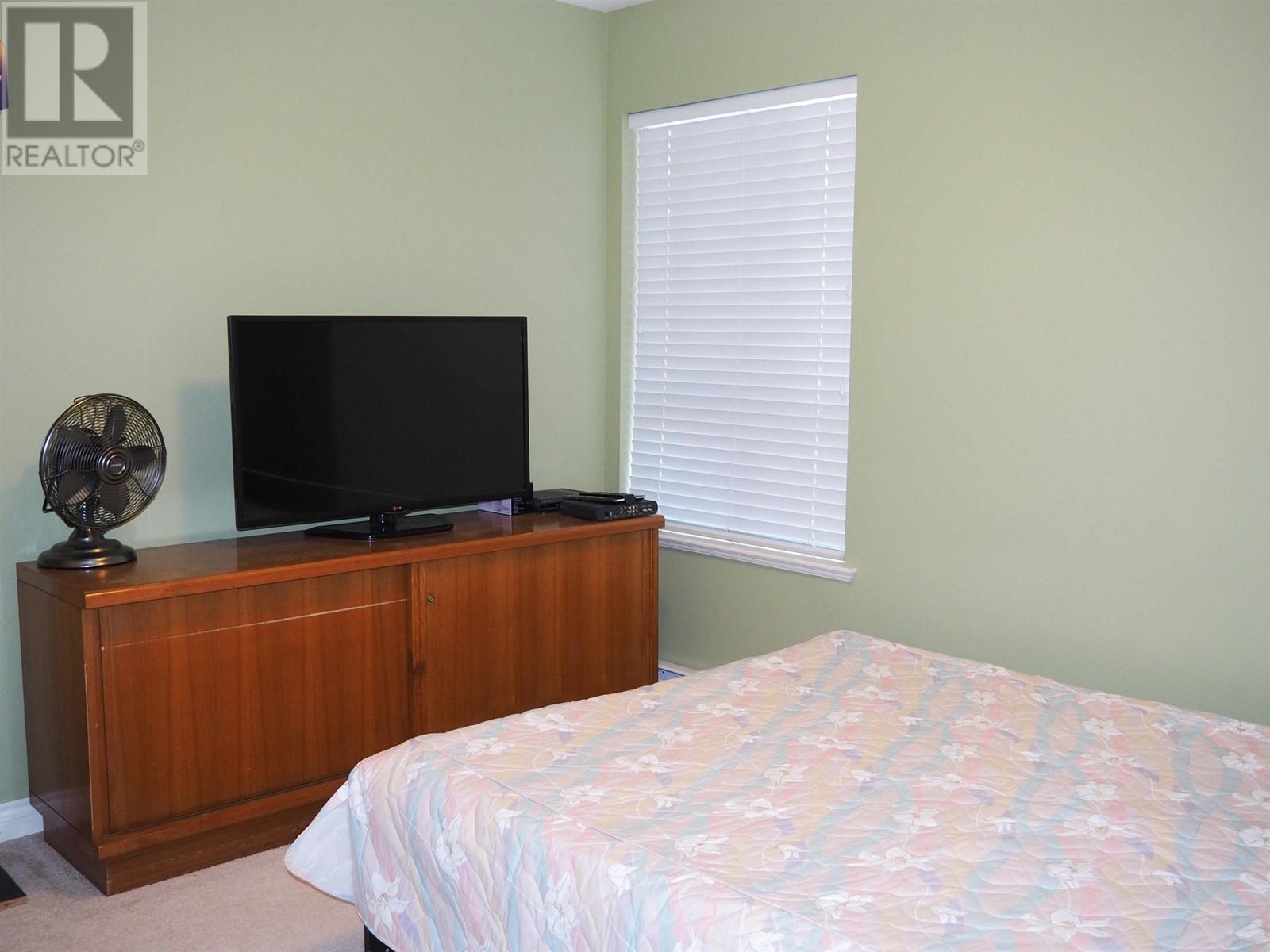 Listing Picture 12 of 21 : 5 12311 NO. 2 ROAD, Richmond / 烈治文 - 魯藝地產 Yvonne Lu Group - MLS Medallion Club Member