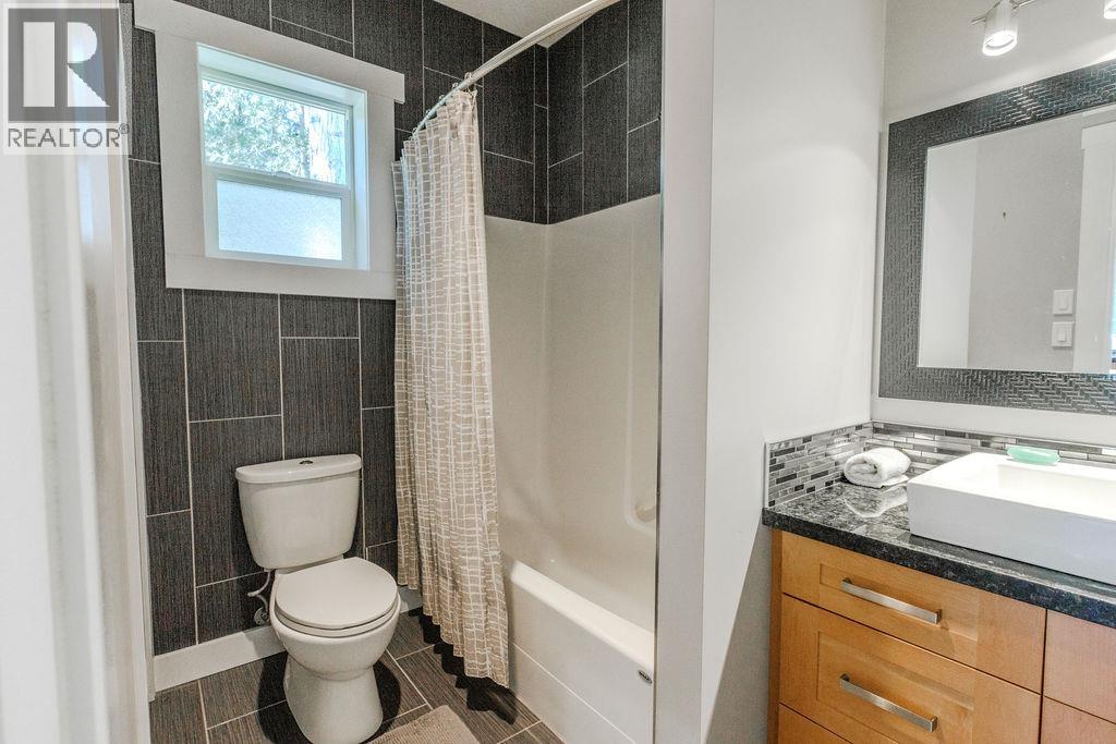 Lorem Ipsum Dolor Sit A, Roberts Creek, British Columbia  V0N  - Photo 39 - DEMO27762525