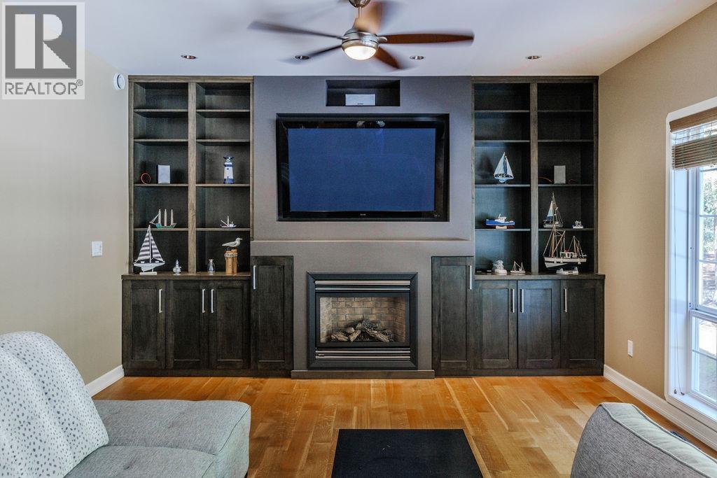 Lorem Ipsum Dolor Sit A, Roberts Creek, British Columbia  V0N  - Photo 14 - DEMO27762525