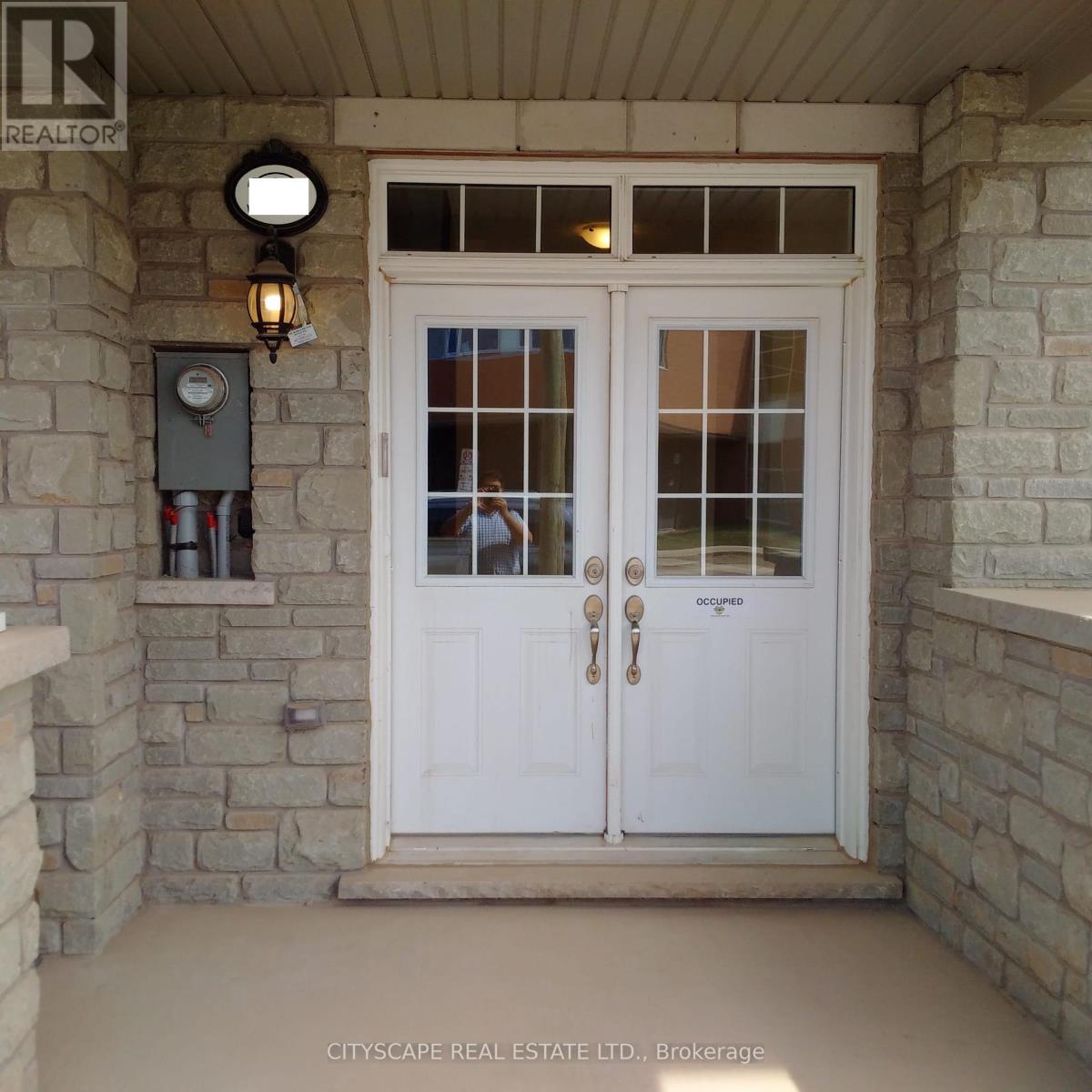 394 Sixteen Mile Drive, Oakville, Ontario  L6M 4M1 - Photo 3 - W12036163