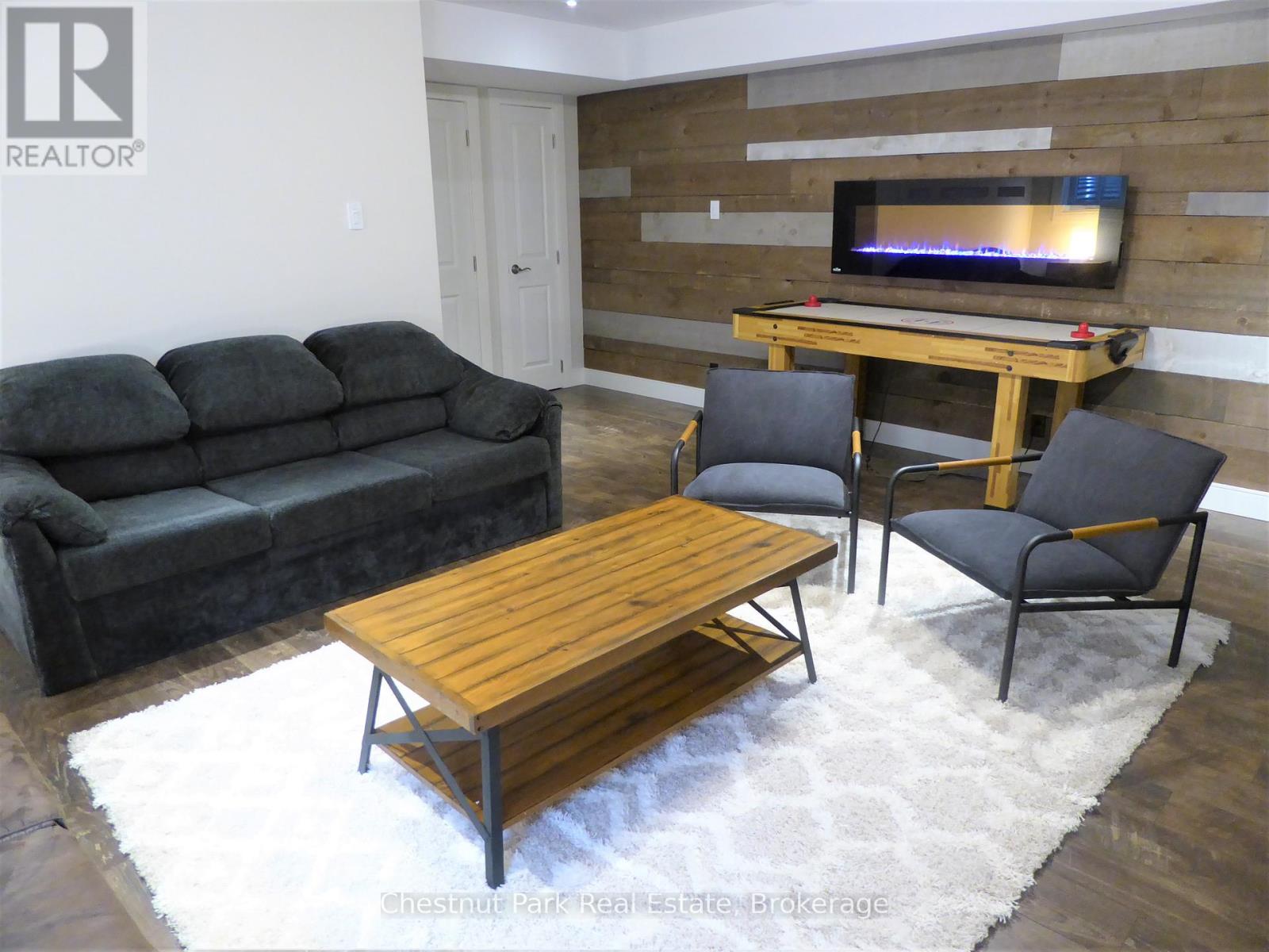 154 Yellow Birch Crescent, Blue Mountains, Ontario  L9Y 0Y5 - Photo 17 - X12037534