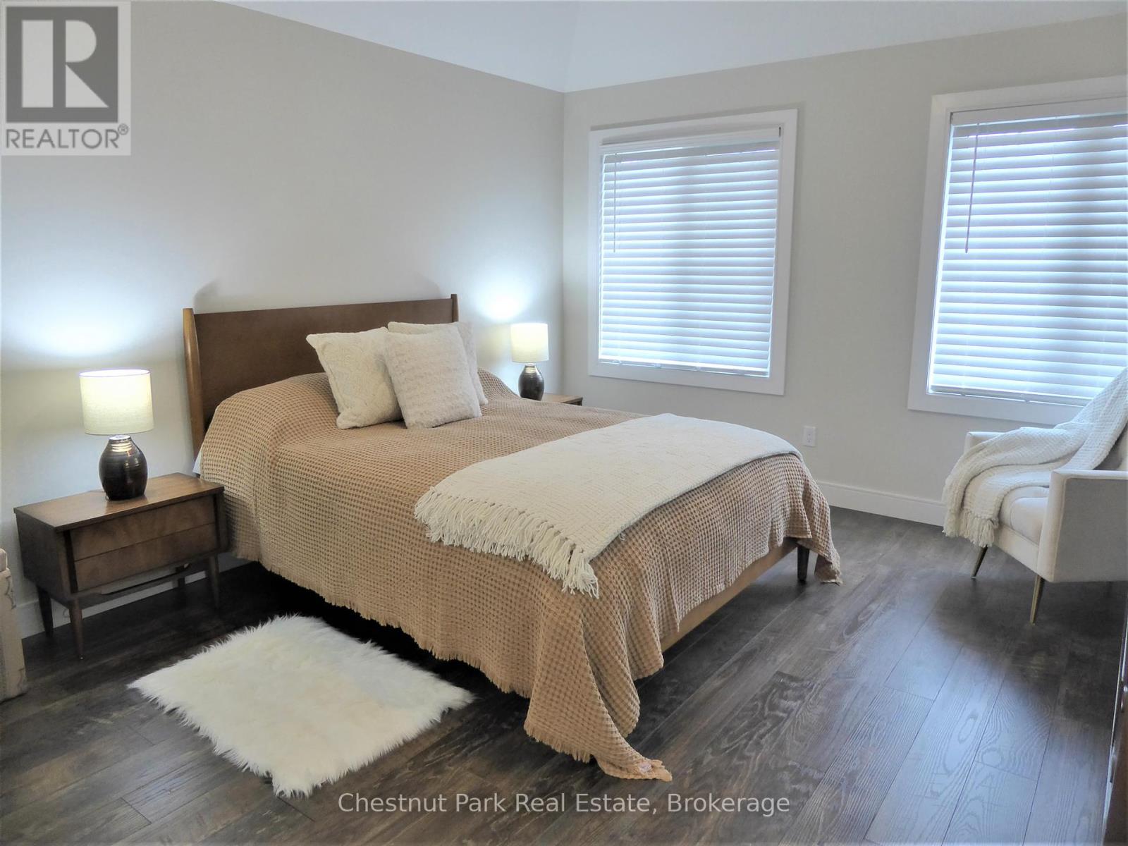 154 Yellow Birch Crescent, Blue Mountains, Ontario  L9Y 0Y5 - Photo 20 - X12037534