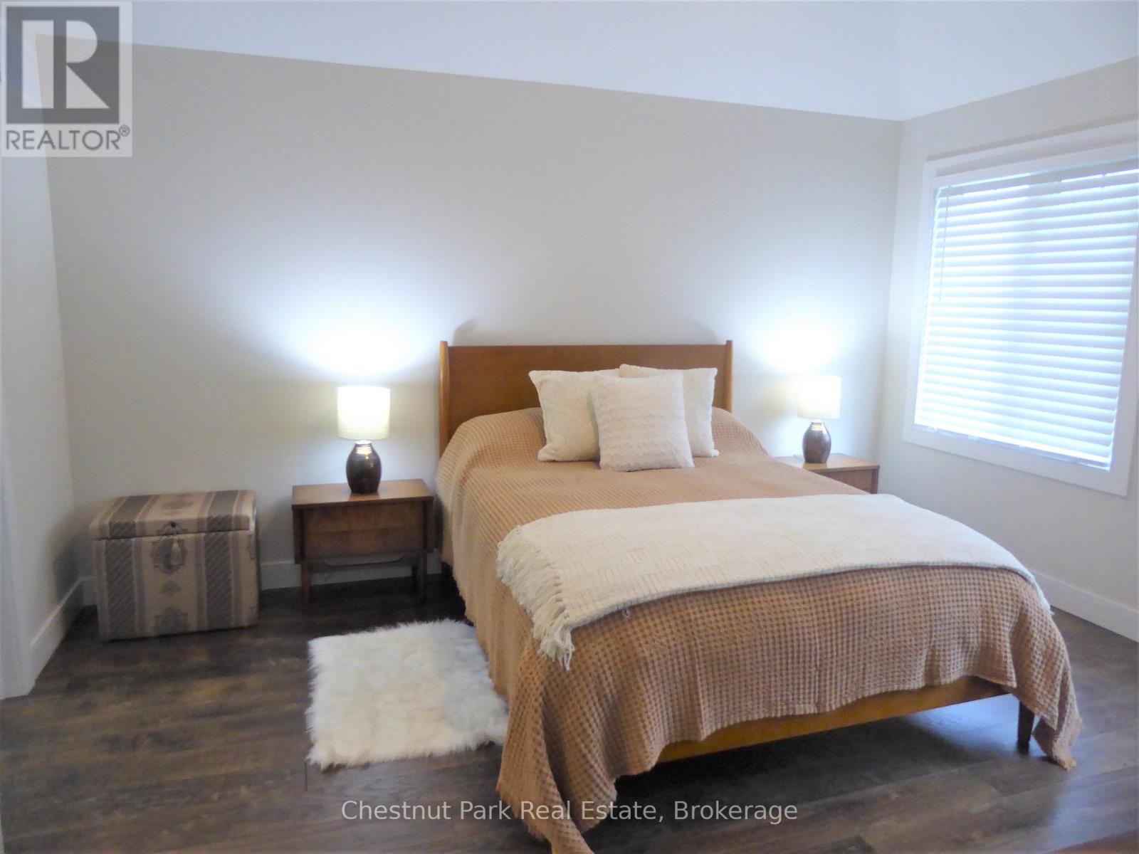 154 Yellow Birch Crescent, Blue Mountains, Ontario  L9Y 0Y5 - Photo 26 - X12037534
