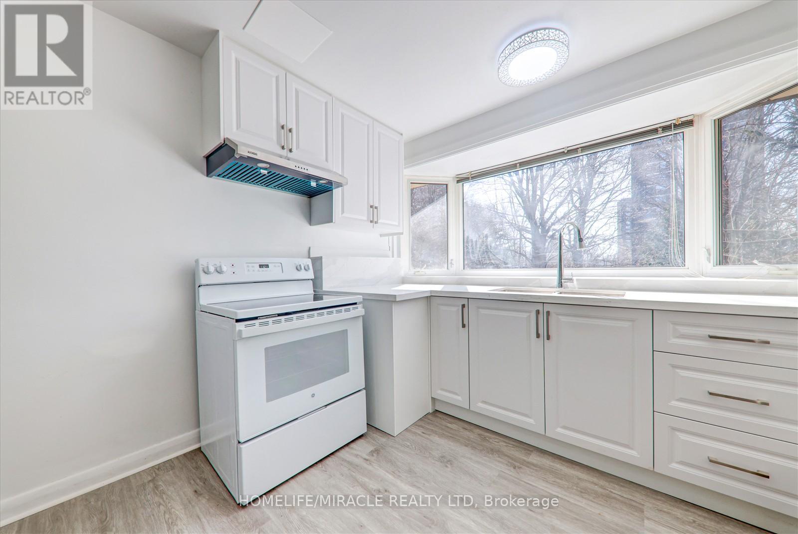23 Dunelm Street, Toronto, Ontario  M1J 3G2 - Photo 14 - E12037670