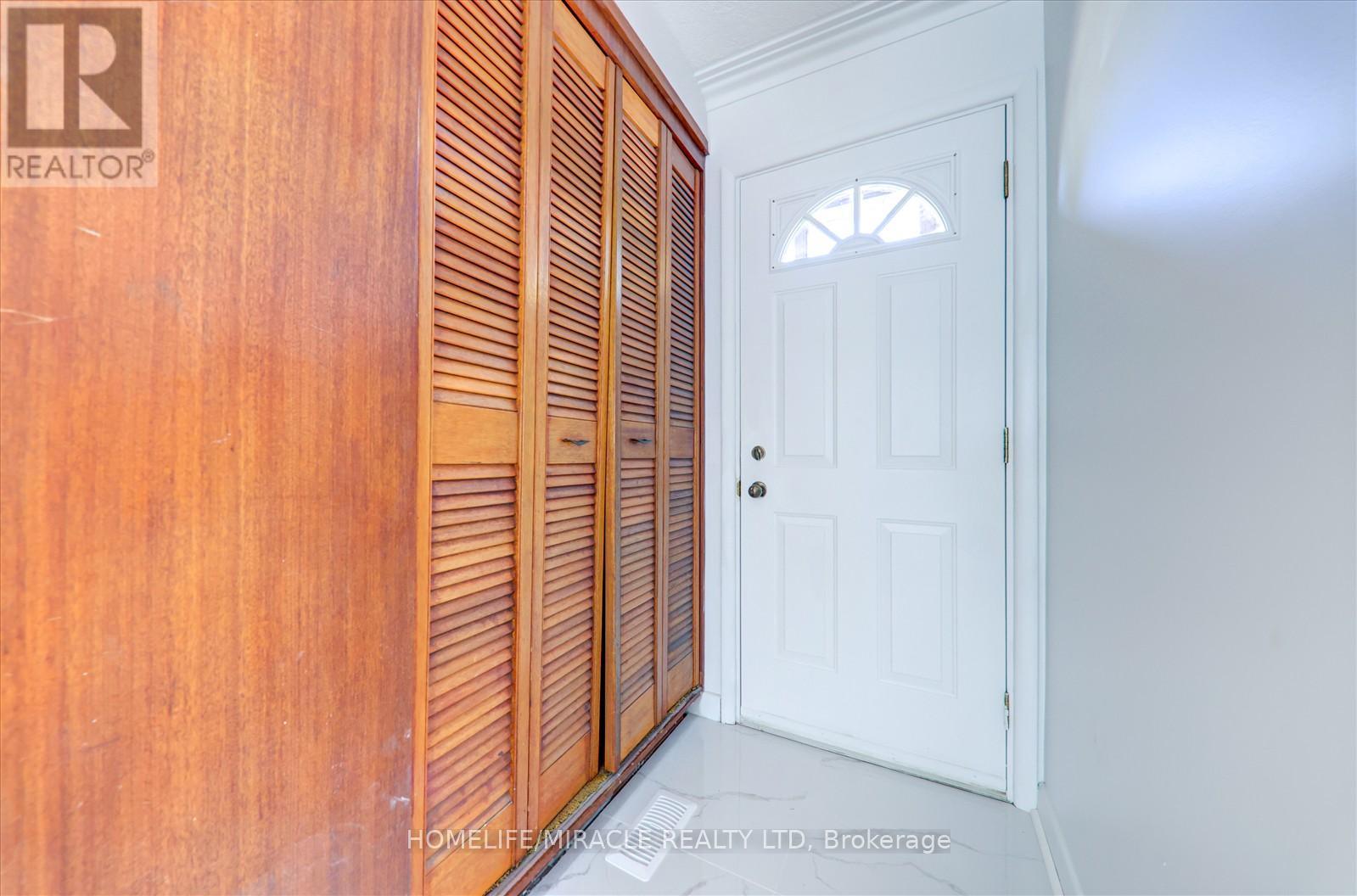 23 Dunelm Street, Toronto, Ontario  M1J 3G2 - Photo 6 - E12037670