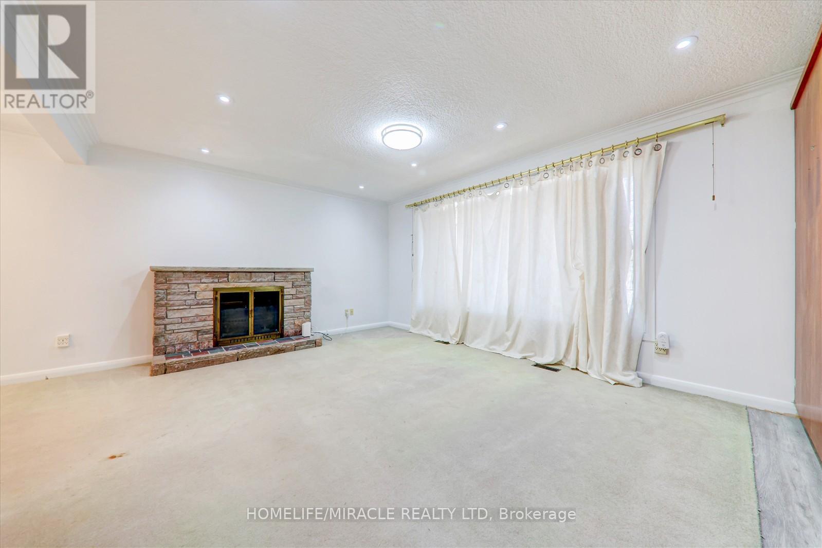 23 Dunelm Street, Toronto, Ontario  M1J 3G2 - Photo 7 - E12037670